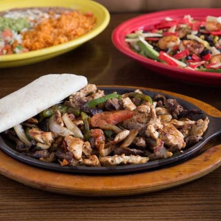 Delicious Chicken Fajitas: A Tex-Mex Favorite